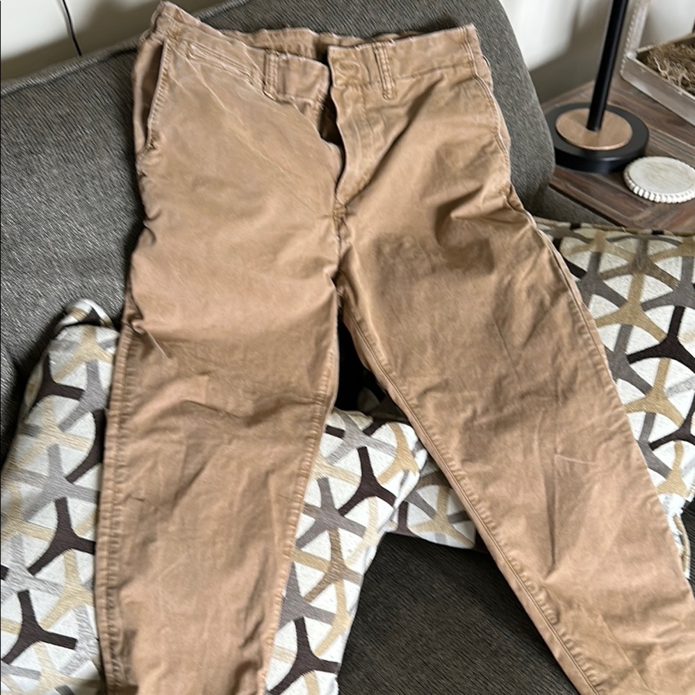 Men's AE Khaki Pants